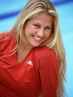 Анна Курникова
