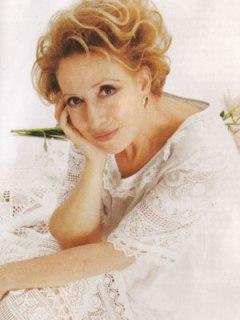 Инна Чурикова