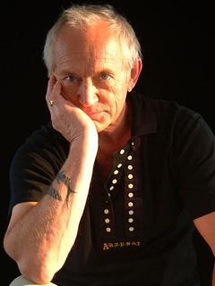 Лэнс Хенриксен