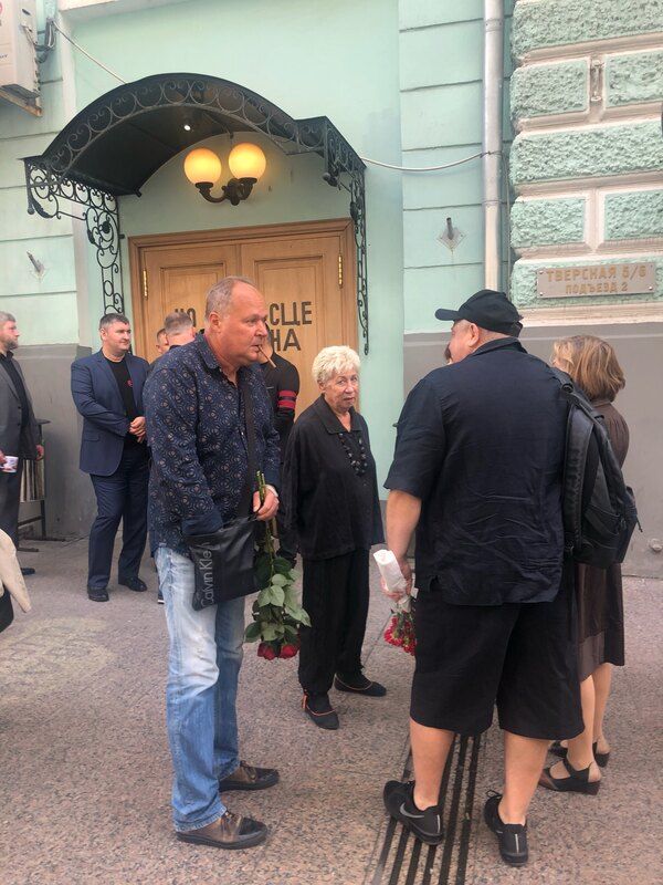 В Москве состоялось прощание с Александрой Назаровой: фото, видео, подробности