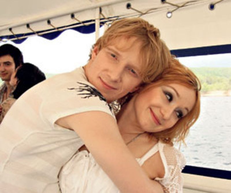 группа братья грим с женой. братья гримм жена. константин бурдаев братья гримм. константин бурдаев братья грим. генриетта доротея гримм.