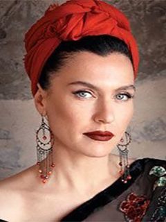 Шевваль сам в великолепном веке. Шевваль сам. Шевваль сам актриса. Шевваль сам турецкая актриса